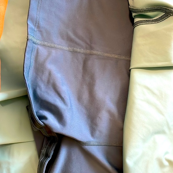 Athleta Green Patterned Skort - Picture 4 of 4